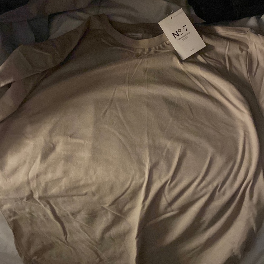 Brand new h&m tshirt